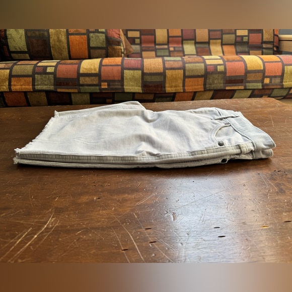 Carve Designs Oahu 10” Short - Quarry, Size 8 - Picture 12 of 12